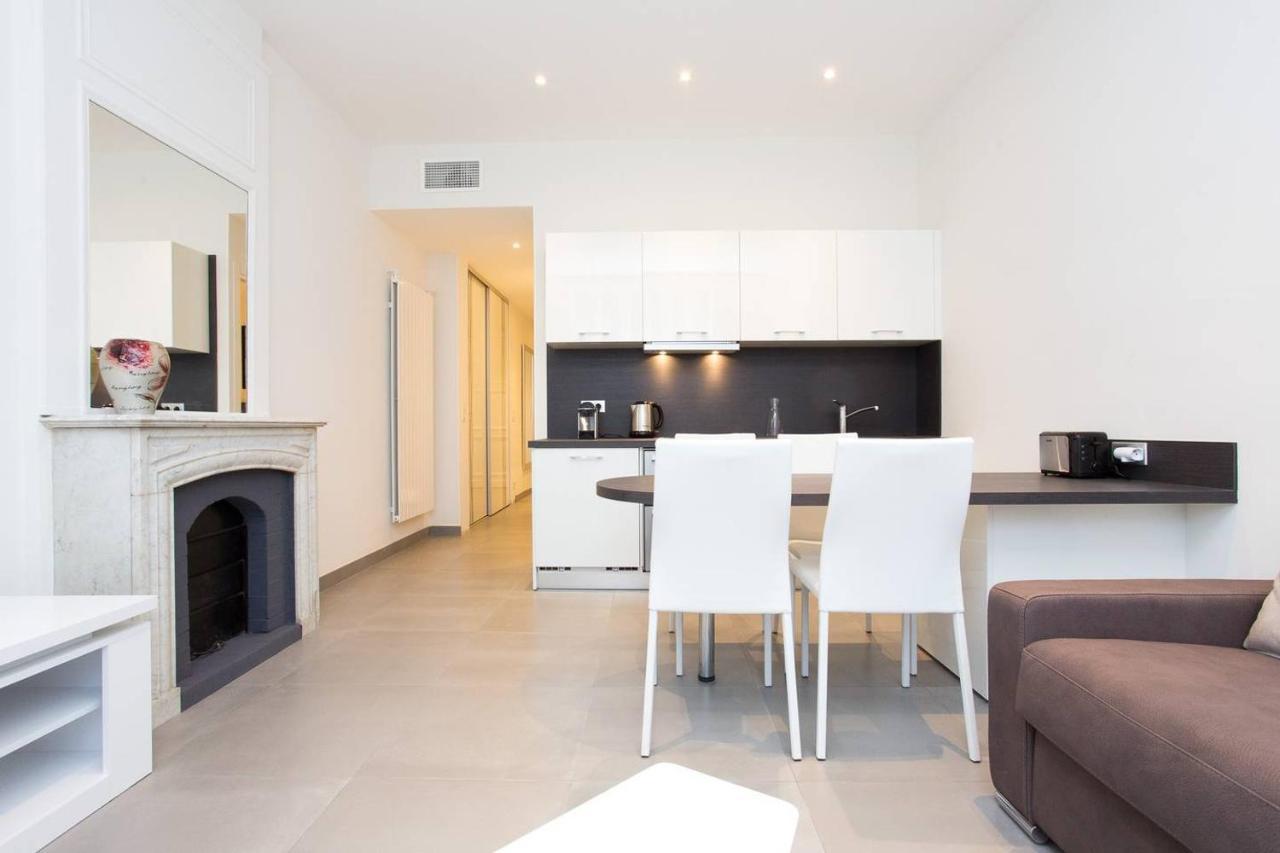 Appartement Palais Miramar: 1 Bed Side Sea View Cannes
