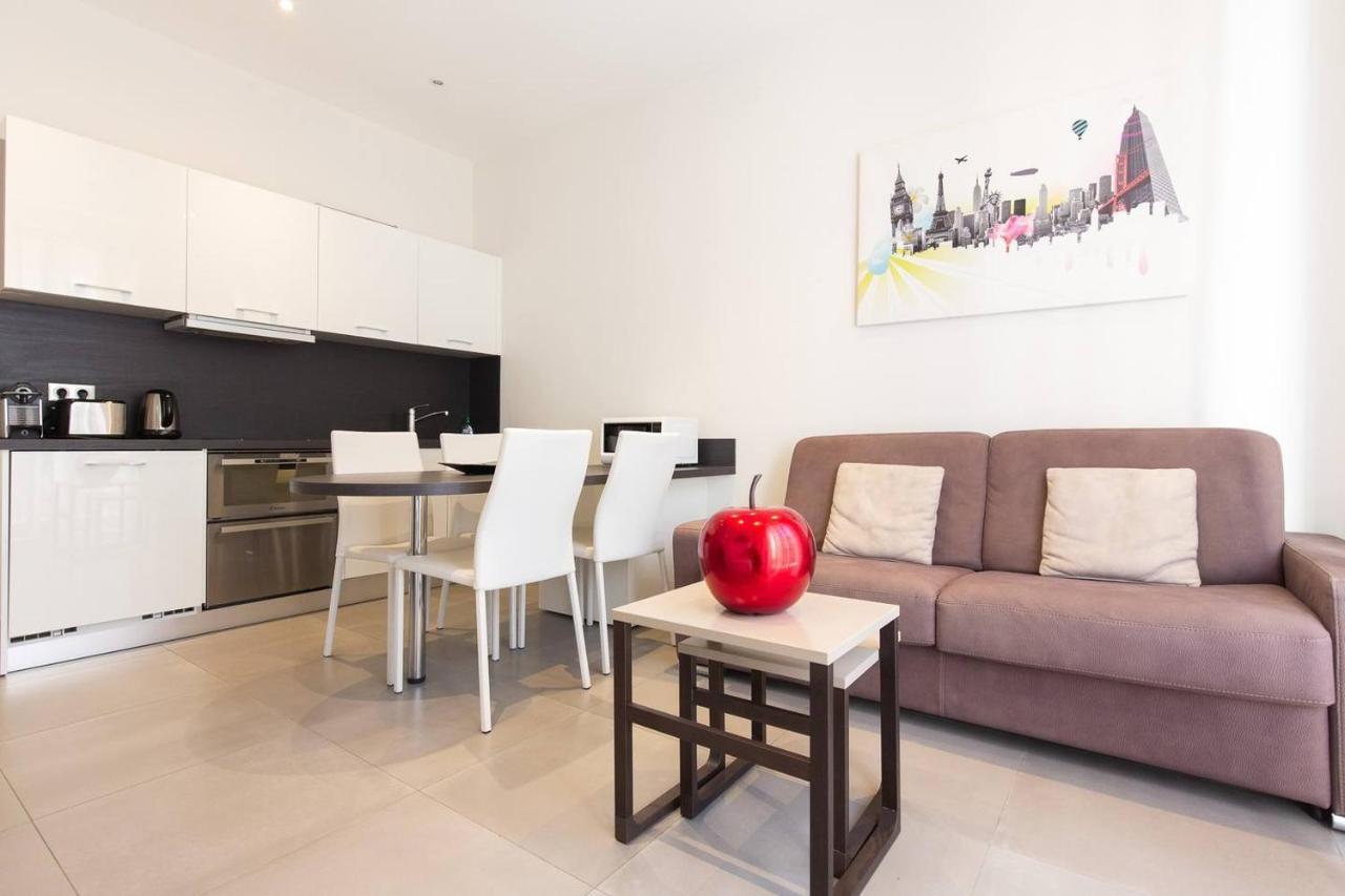 Palais Miramar: 1 Bed Side Sea View Appartement Cannes